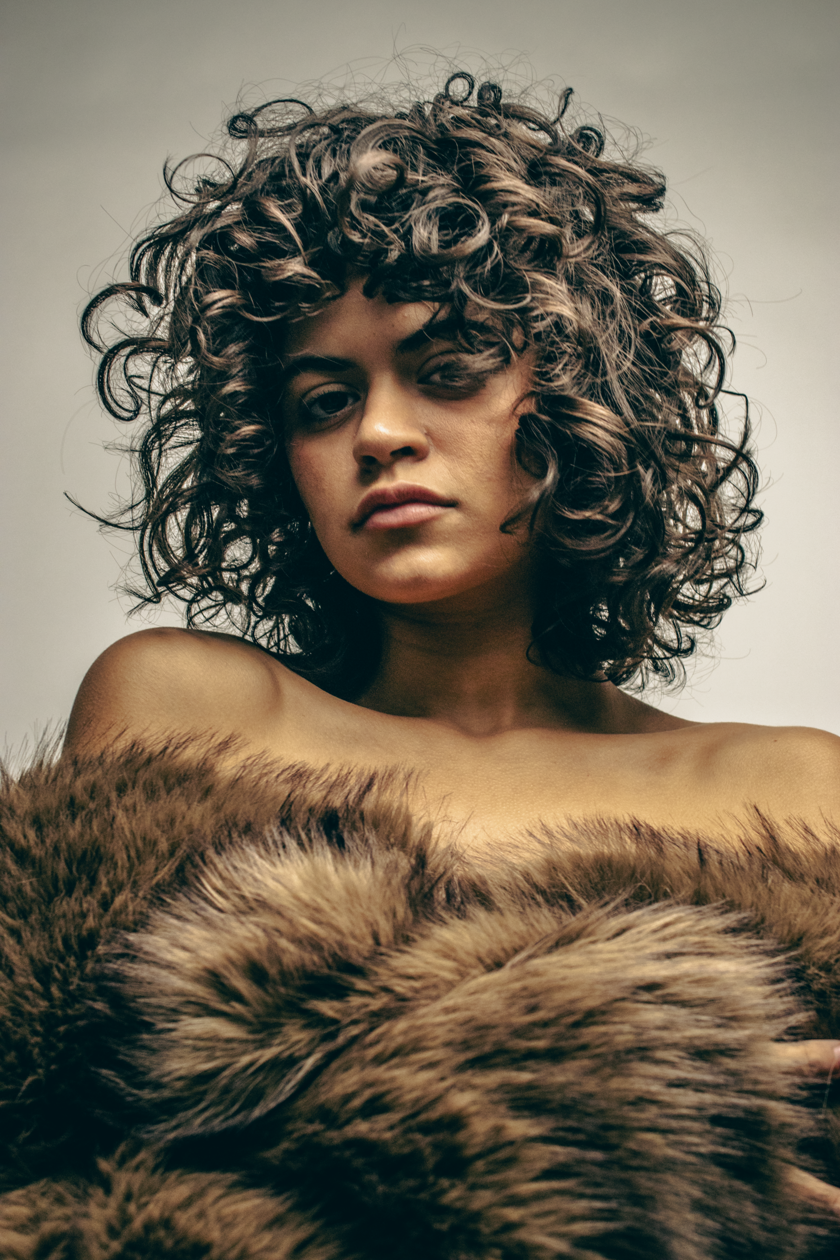 Χτένισμα με μπούκλες Luxury Curls Styling